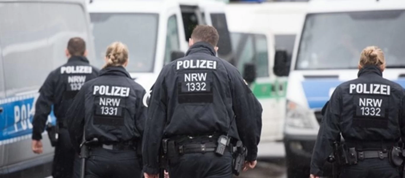 Γερμανία: Nύχτα βανδαλισμών στην Στουτγάρδη - Συμπλοκές αστυνομικών με ομάδες νεαρών (βίντεο)